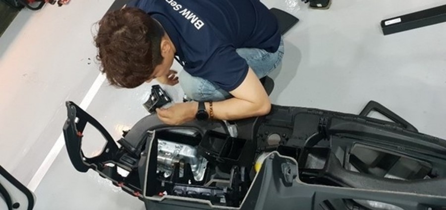 정비사 이미지